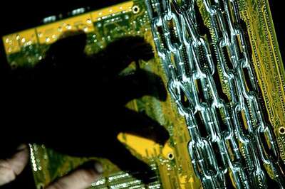 16 Indian-origin People Charged in Identity Theft Ring in US