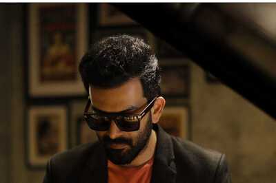 Bhramam Movie Review: Prithviraj Somewhat Saves This Malayalam Version of Andhadhun