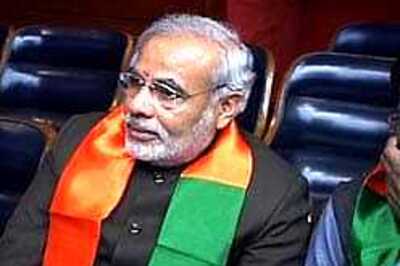 Modi says he alerted PM, Gujarat police clueless
