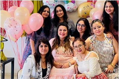 Ginni Chatrath was a Glowing Mommy-to-be at Her Baby Shower, See Pic