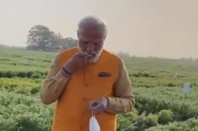WATCH | PM Modi Stops at ICRISAT Farm in Hyderabad to Eat 'Chana'
