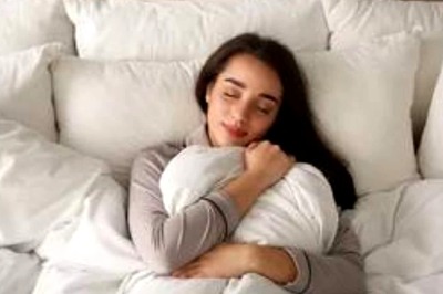 Here's Why You Feel Sleepy All The Times in Winters