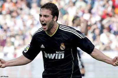 Higuain to return for Madrid after 2 months