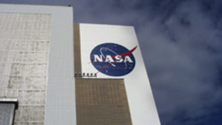 NASA to make self-healing space suits