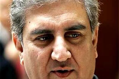 Pakistan says won't be prodded by foreign pressure