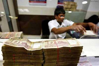 Rupee at record closing low; worst week in nearly 2 years