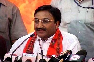 Former CM Nishank demands imposition of President's rule in Uttarakhand