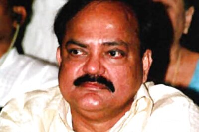 Cong failed miserably in running a coalition government, says Venkaiah Naidu