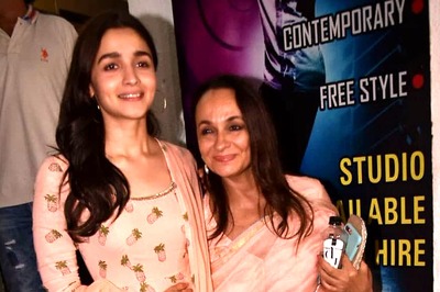 Alia Bhatt Comes in Support of Mother Soni Razdan’s 'No Fathers In Kashmir'