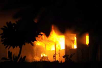 Six Killed After Fire Breaks Out at Illegal Firecrackers Unit in Jharkhand