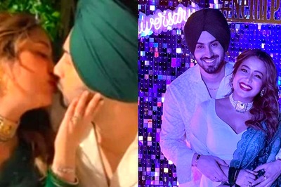 Neha Kakkar-Rohanpreet Singh Share A Kiss, Celebrate Second Anniversary and Diwali Together; Watch