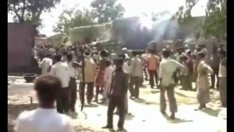 UP: Suspected SP workers torch homes of Dalits