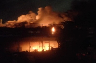 Fire Breaks Out at Two Shops in Greater Noida, No Casualties Reported