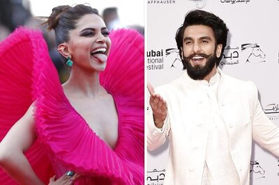 Ranveer Singh Has The Cutest Reaction to Deepika's Iconic Pink Dress