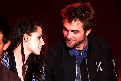 Pattinson, Stewart families shocked by cheating