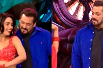 Bigg Boss 18: Mallika Sherawat Joins Salman Khan On Weekend Ka Vaar, Calls Him 'India's Most Eligible Bachelor'