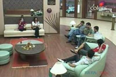 Raja Choudhury 'ransacks' Zulfi Syed's boutique