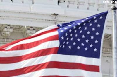 AP: Pool dive leaves techie brain dead in US