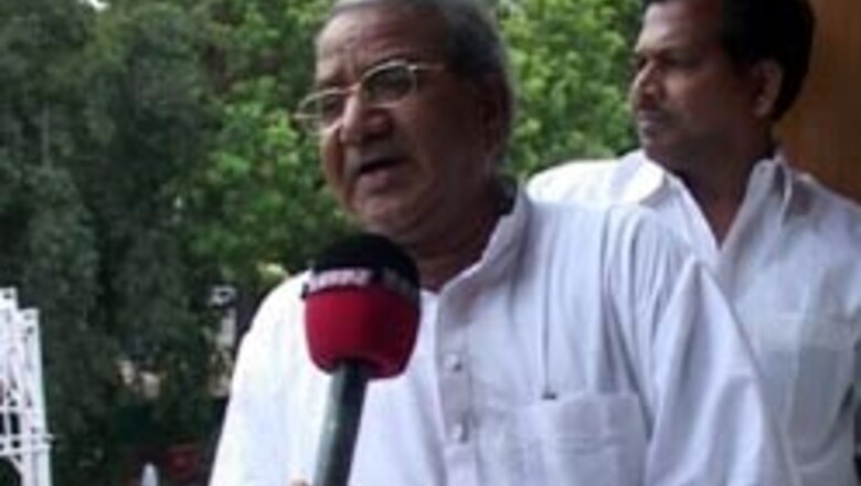 TRS chief begins fast for new state