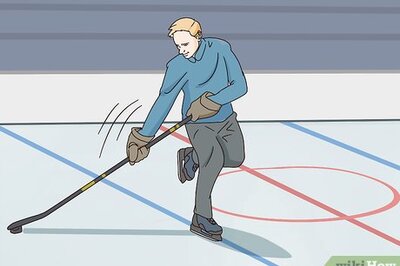 How to Deke in Hockey