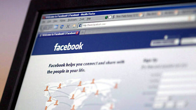 Top 10 mistakes on social networking sites