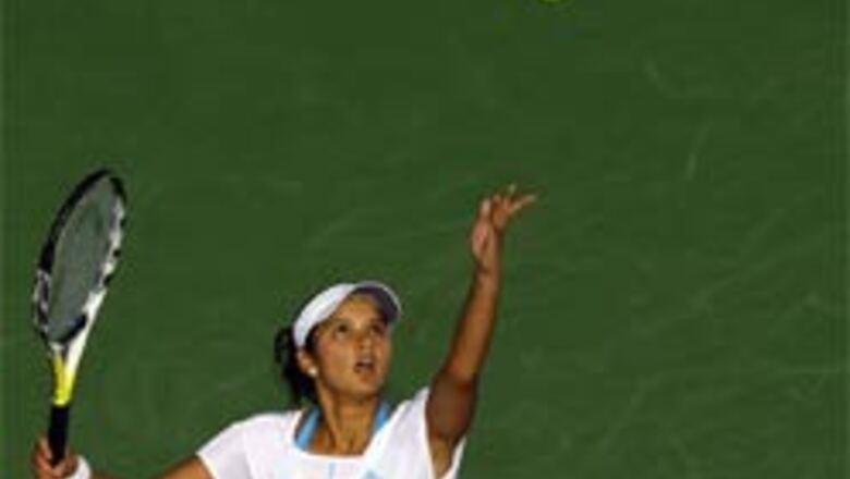 Sania gives Jankovic a scare at Dubai Championships