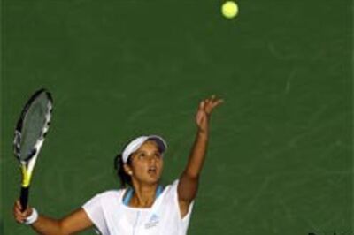 Sania gives Jankovic a scare at Dubai Championships