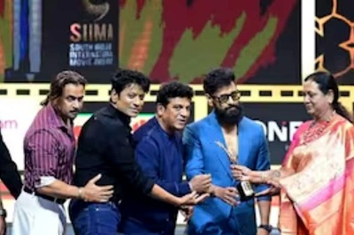 SIIMA Pays Tribute To Late Actor Vijayakanth For His Contribution To Tamil Cinema