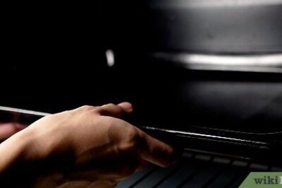 How to Clean an Oven with Vinegar