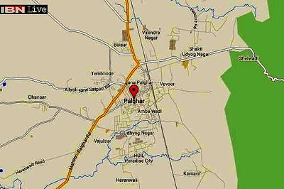 11 killed, 17 injured as vehicle collides with bus on Mumbai-Ahmedabad highway