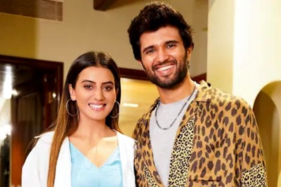 Akshara Singh's Dream Comes True Moment With “Liger” Star Vijay Deverakonda