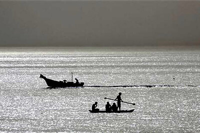 More than 3,300 migrants rescued in Mediterranean , 17 dead: coastguard