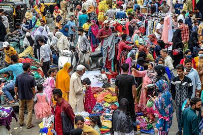 Limited Curbs Eased for Distressed Traders on Eid, Kerala Tells SC Amid 3rd Wave Warning