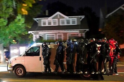 Riot swiftly declared for Portland protest at union building