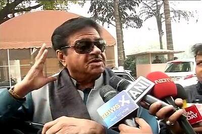 Shatrughan Again Floats Varun Gandhi's Name as BJP's UP Face