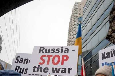 Navalny's Supporters call for Civil Disobedience Against Ukraine war