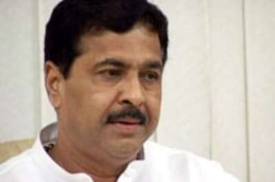 Mahajan gets acute respiratory distress