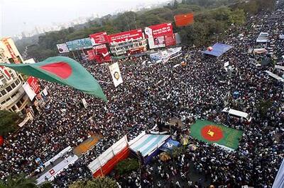 Bloggers who initiated Bangladesh uprising arrested