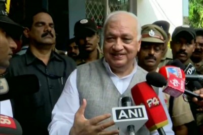 Sabarimala Temple Opens for Vishu Festival, Kerala Guv Arif Mohammad to Offer Prayers Today