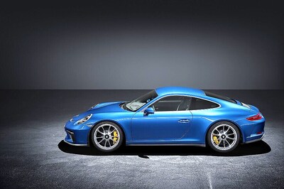 Porsche 911 GT3 With Touring Package Premieres at Frankfurt
