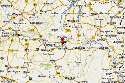 Police arrest man with 500 pistols in Munger