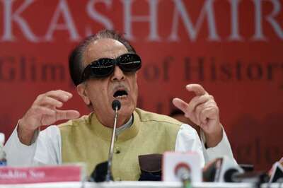 Rahul Gandhi Calls for Immediate Release of J&K Congress Leader & Ex-Union Min Saifuddin Soz