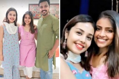 Actor Saniya Chaudhari Posts Picture With Virajas Kulkarni and Shivani Rangole