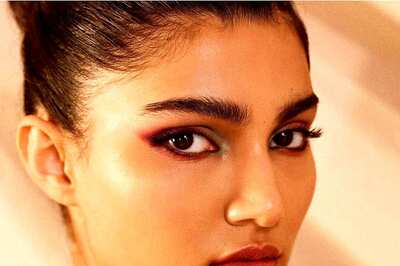 Salman Khan’s Niece Alizeh Agnihotri Begins Shooting for Her First Film: Reports