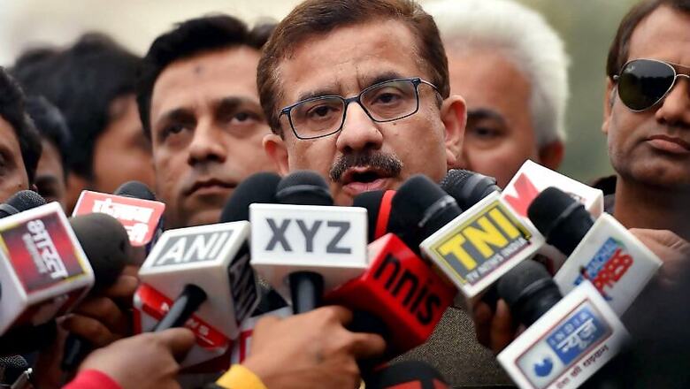 UP Shia Waqf Board Chief Offers Friday Prayers in Ayodhya, Says Those Opposing Ram Temple 'Should Go to Pakistan'