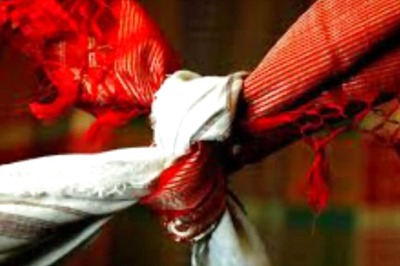 Muslims, Sikhs Join Hands to Help Pandit Couple Get Married