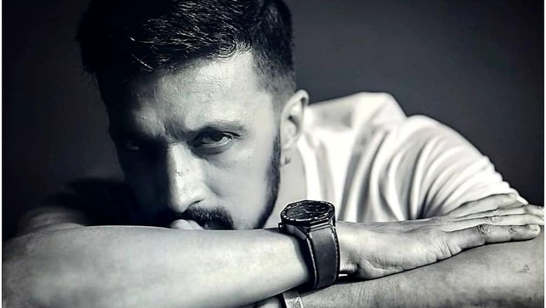 Kichcha Sudeep Completes 25 years in Films, Gets Nostalgic About First Day at Shoot