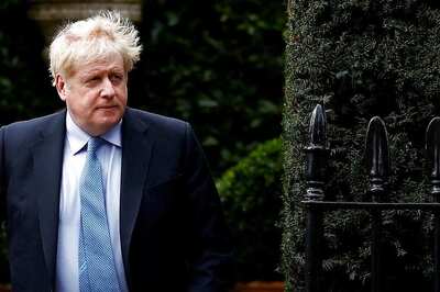 UK MPs Vote to Approve Boris Johnson's 'Partygate' Report, PM Rishi Sunak Abstains