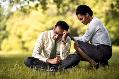 Valentine's Day: Here's How You Could Help Your Partner Beat The Blues