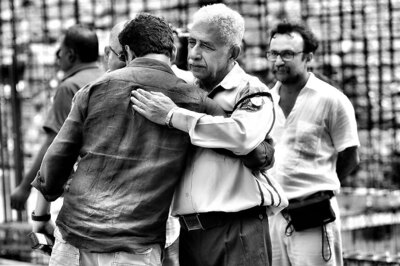 Neeraj Pandey Welcomes Naseeruddin on Aiyaary Set